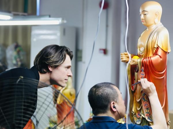 European Art Delegation Witnesses Ancient Patina Techniques at Our Bronze Foundry