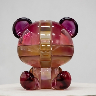 Transparent Polyresin -Giftbear Sculpture